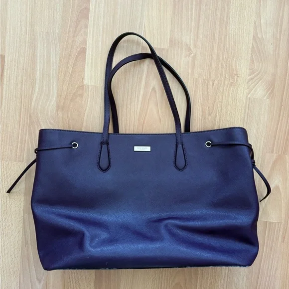 Kate Spade Large Purse - Picture 3 of 9